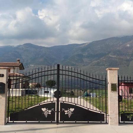 Vigna Al Parco Aparthotel Alvito Luaran gambar